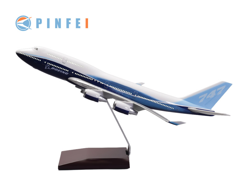 36.5cm Boeing 747-400 Protype