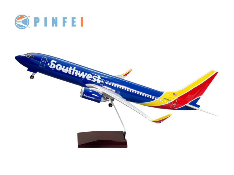 47cm Boeing 737-800 Southwest